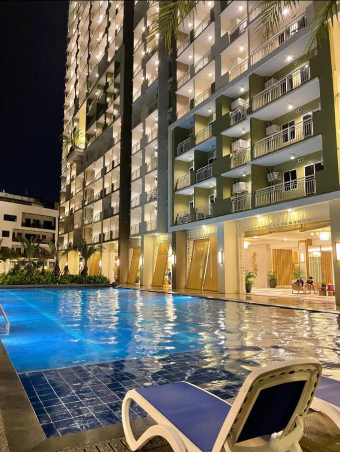The Celandine By Dmci Homes Caloocan Buitenkant foto