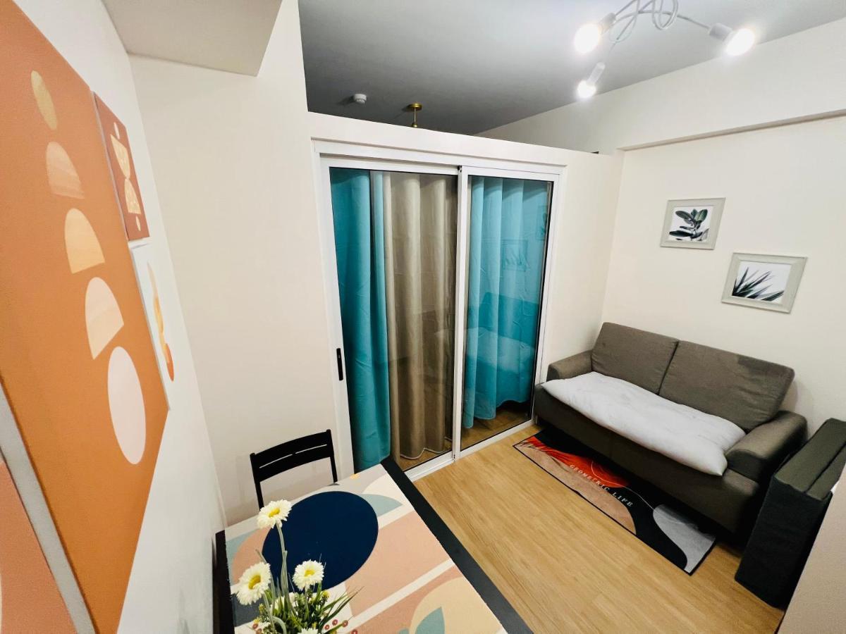 The Celandine By Dmci Homes Caloocan Buitenkant foto