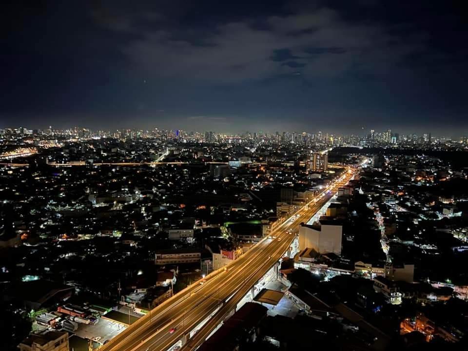 The Celandine By Dmci Homes Caloocan Buitenkant foto